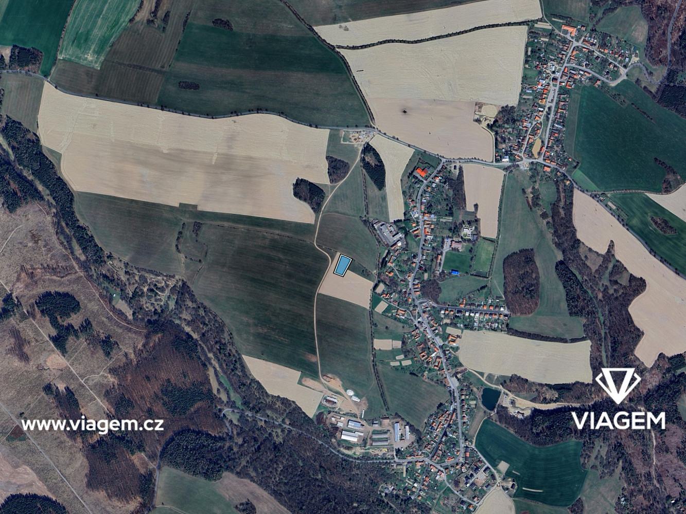 Pole 2 772 m² – pohled 3