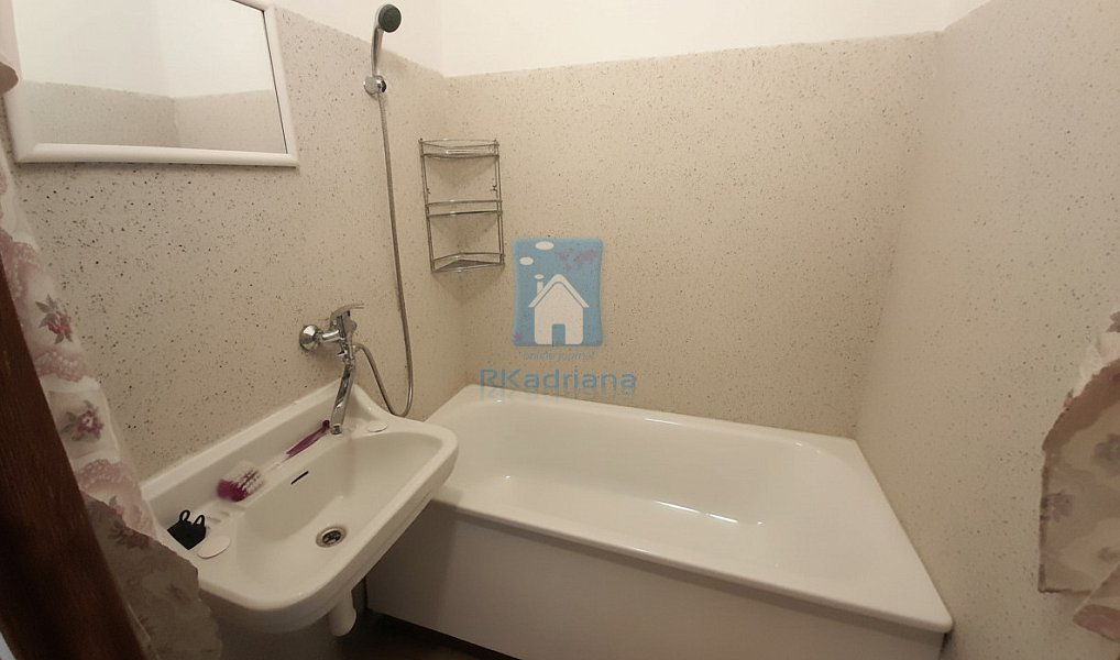 Pronájem bytu 1+1 36 m², Rotava – náhled fotky 10