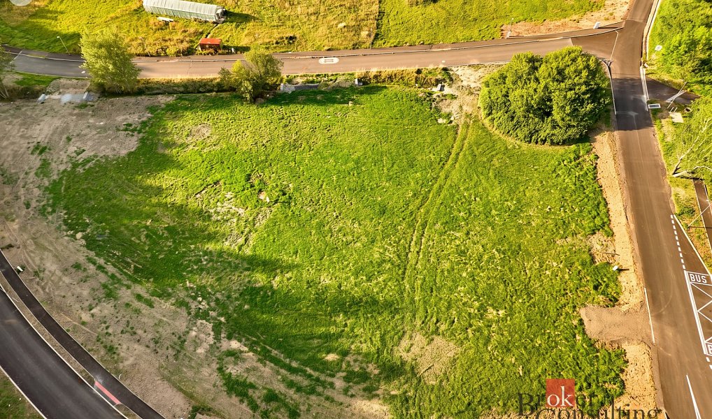 Prodej stavebního pozemku 895 m², Hory – náhled fotky 9