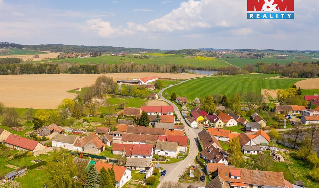 Prodej chaty/chalupy 140 m² s pozemkem 279 m², Bělčice – náhled fotky 16