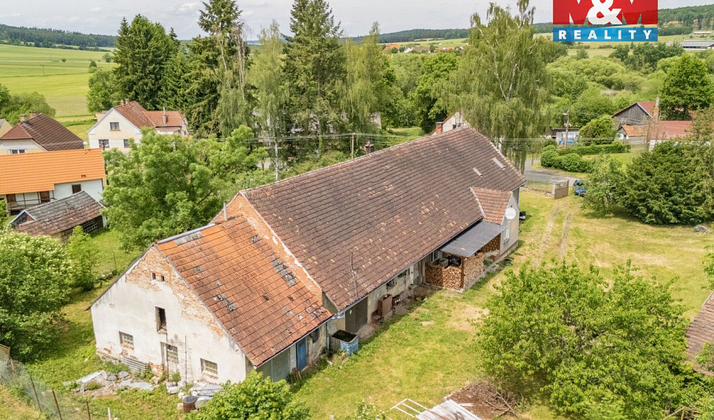 Prodej domu 181 m² s pozemkem 3 933 m², Kbel – náhled fotky 19