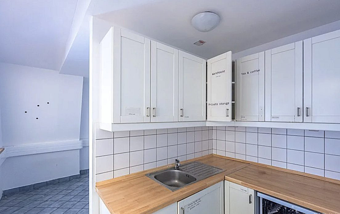 Pronájem kanceláře 131 m² – fotografie 5