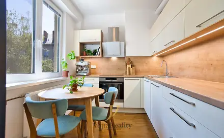 Prodej bytu 3+1 64 m², U místní dráhy, Olomouc - Nová Ulice