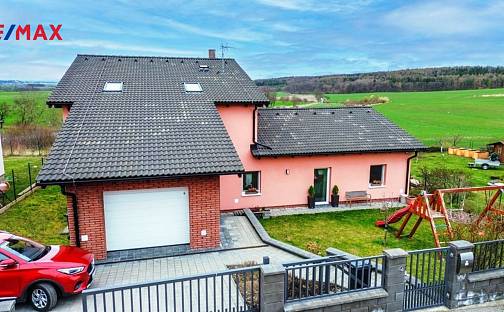 Prodej domu 270 m² s pozemkem 919 m², Hradečno - Nová Ves, okres Kladno
