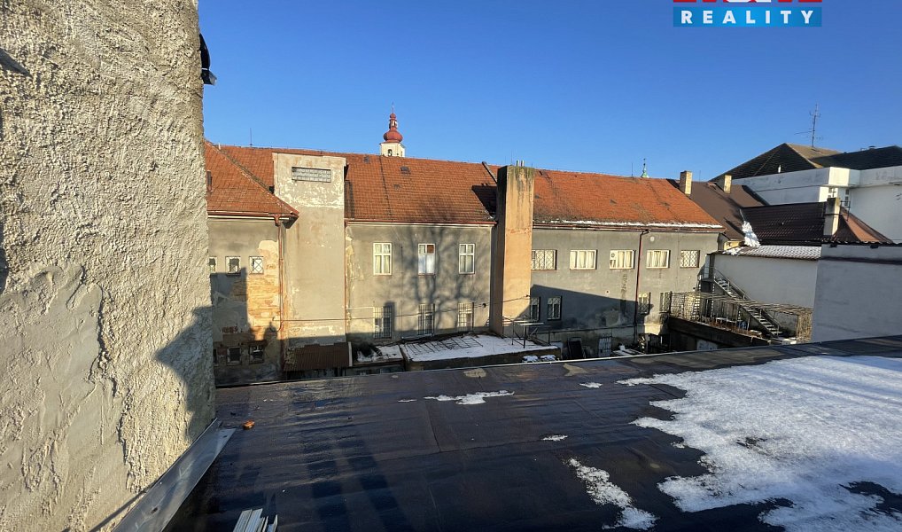 Prodej nájemního domu, činžáku 1 803 m², Podbořany – náhled fotky 7