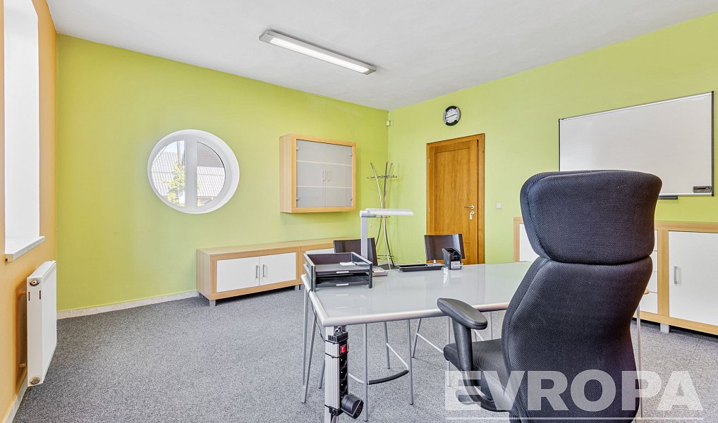 Prodej domu 375 m² s pozemkem 772 m², Nové Město na Moravě – náhled fotky 27