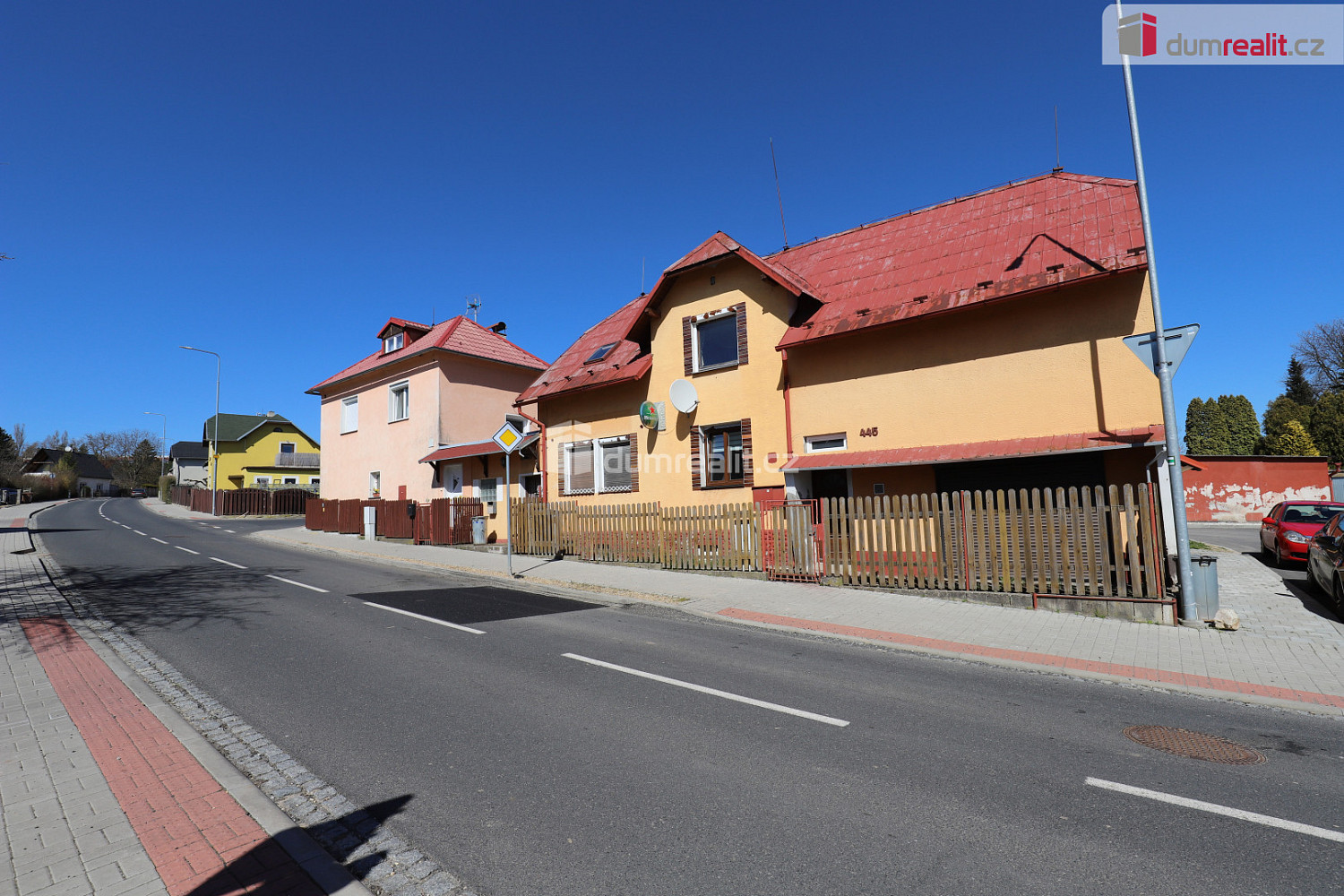 Prodej komerčního objektu (jiného typu) 330 m²