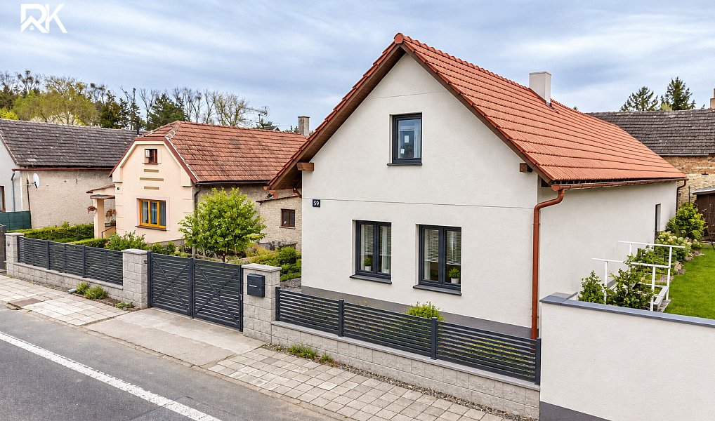 Prodej domu 180 m² s pozemkem 388 m², Dlouhopolsko – náhled fotky 2