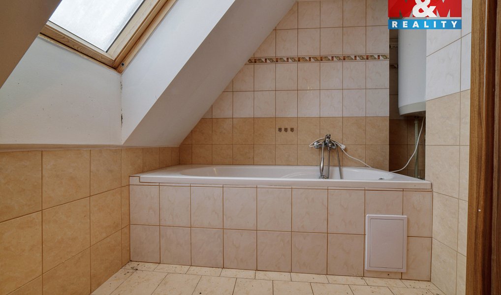 Prodej výrobních prostor 1 870 m², Mariánské Lázně – náhled fotky 14