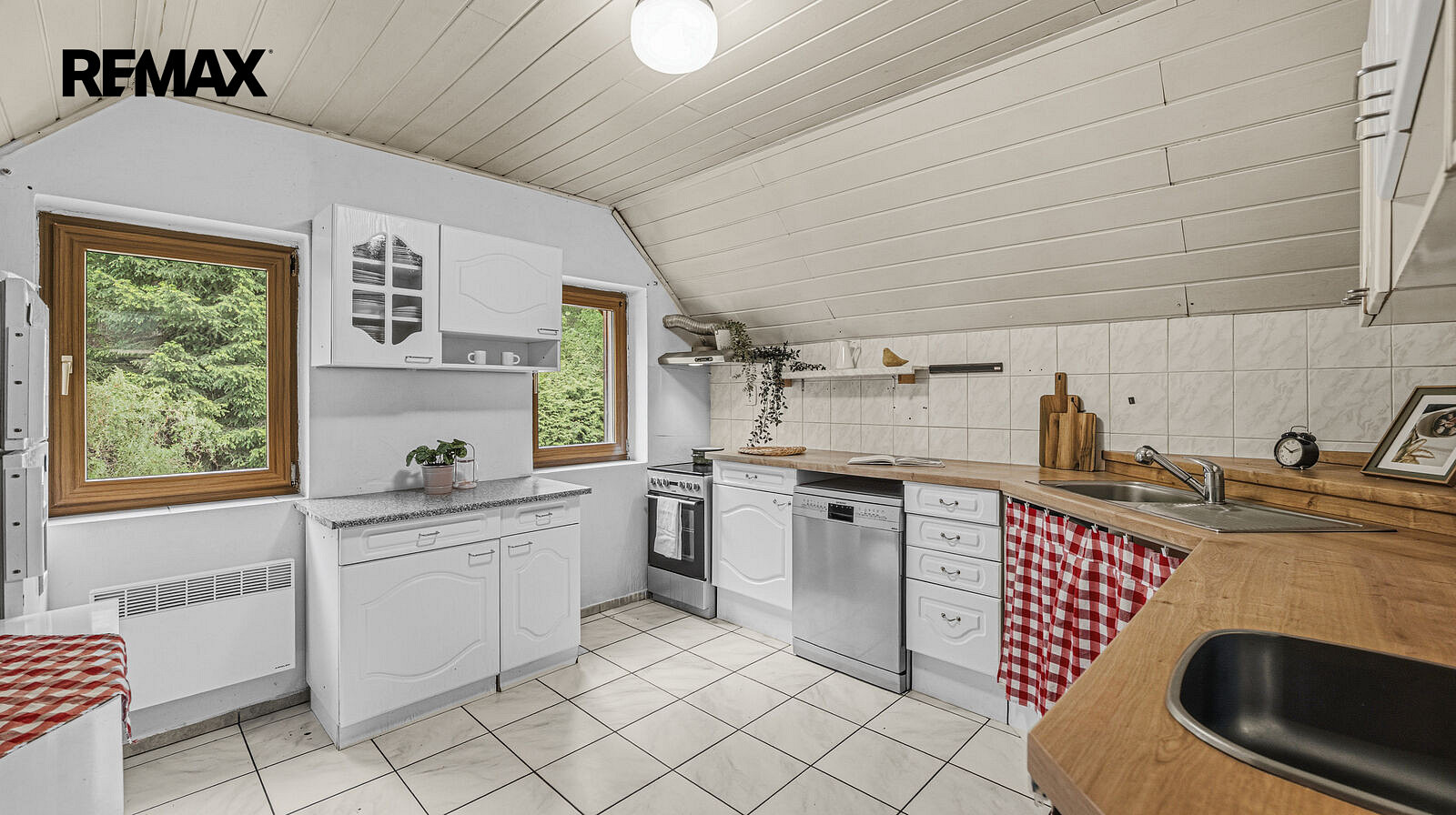 Prodej chaty/chalupy 264 m² s pozemkem 2 011 m² – fotografie 2