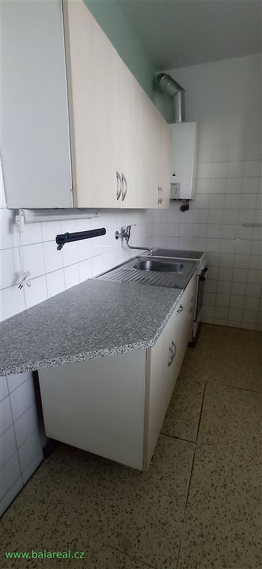 Pronájem bytu 2+1 49 m² — photo 4