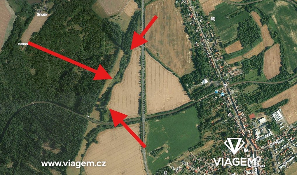 Prodej pole 860 m², Golčův Jeníkov – náhled fotky 3