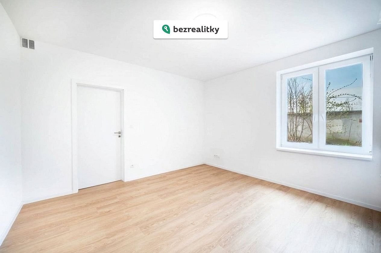 Prodej bytu 2+kk 37 m² – fotografie 2