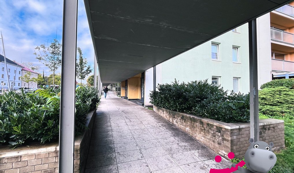 Pronájem bytu 1+kk 35 m², Kladno – náhled fotky 10