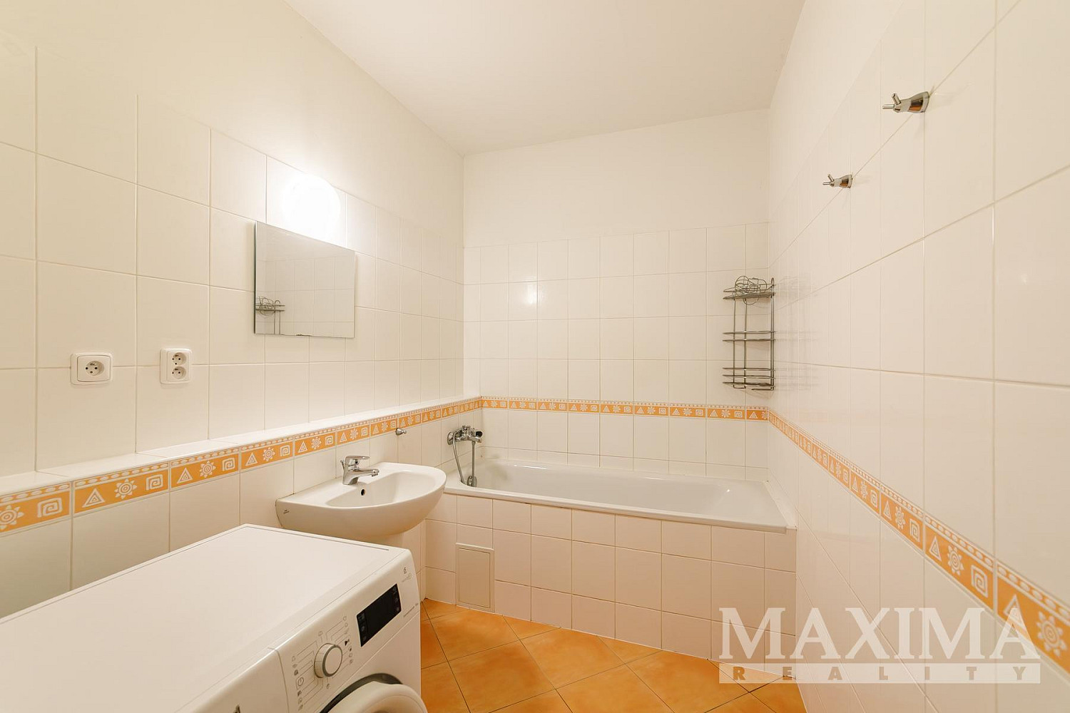 Pronájem bytu 2+kk 50 m² – fotografie 4