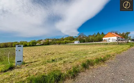 Prodej stavebního pozemku 829 m², Košátky, okres Mladá Boleslav