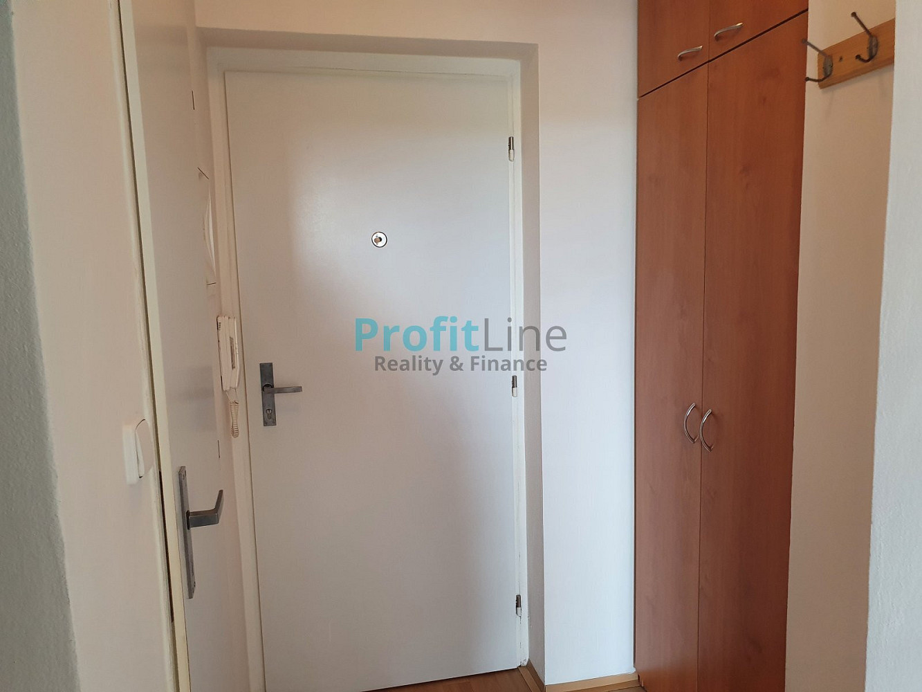 Pronájem bytu 1+kk 26 m² – fotografie 5