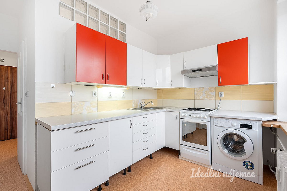Pronájem bytu 1+1 37 m² – fotografie 2