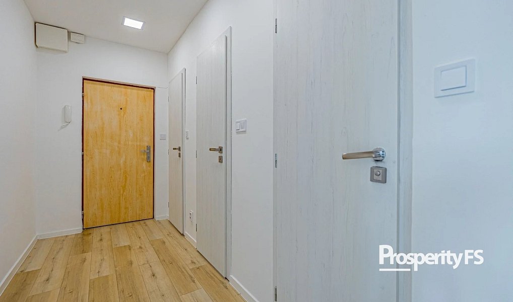 Pronájem bytu 3+kk 53 m², Ostrava – náhled fotky 8