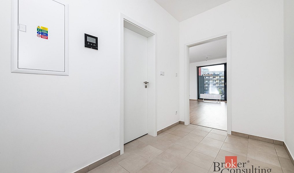 Prodej bytu 1+kk 36 m², Plzeň – náhled fotky 11
