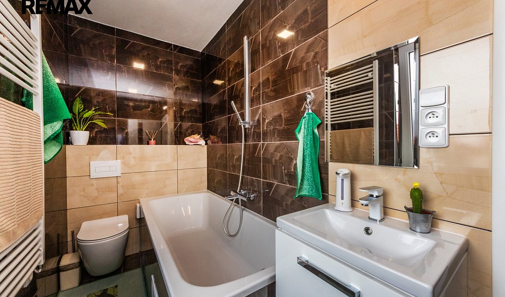 Prodej domu 146 m² s pozemkem 111 m², Třtice – náhled fotky 21