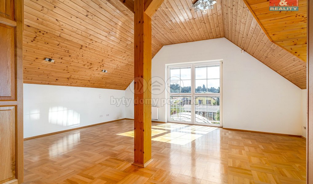 Prodej domu 246 m² s pozemkem 1 013 m², Psáry – náhled fotky 11