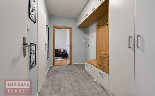 Pronájem bytu 2+1 56 m², Moravská, Kroměříž