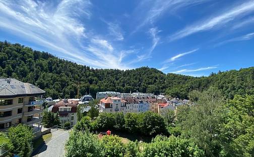 Prodej bytu 2+1 62 m², Nebozízek, Karlovy Vary