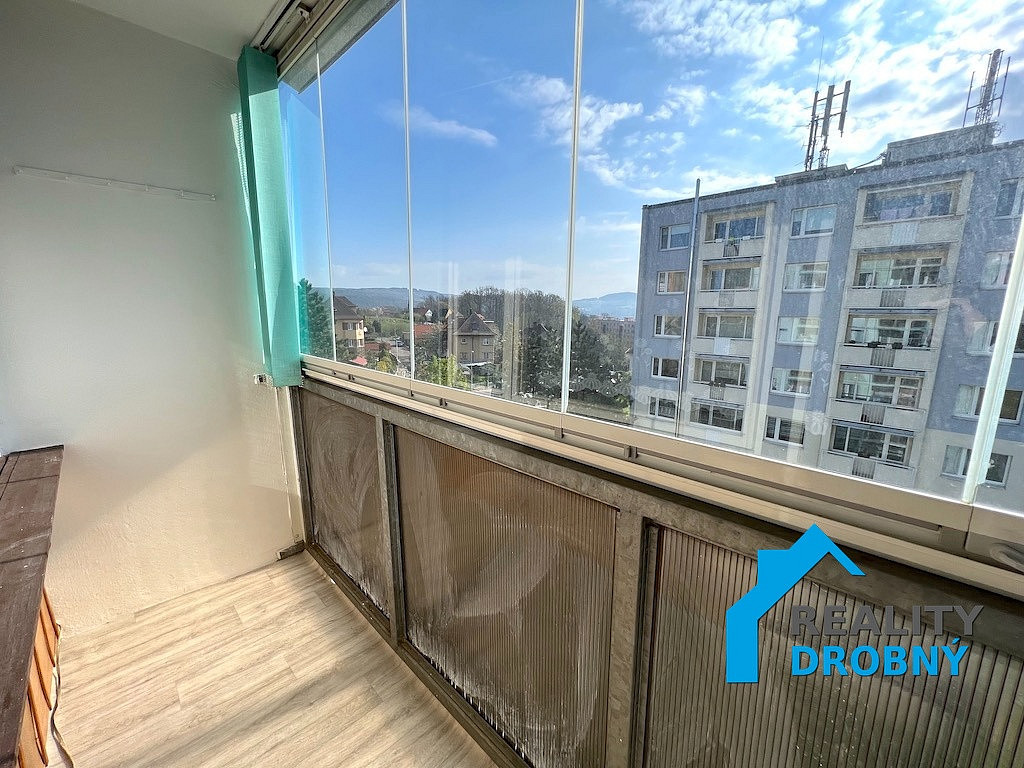 Pronájem bytu 2+1 50 m² – pohled 5