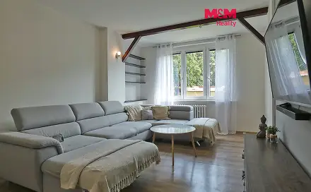 Prodej bytu 3+1 81 m², 1. máje, Třemošnice, okres Chrudim