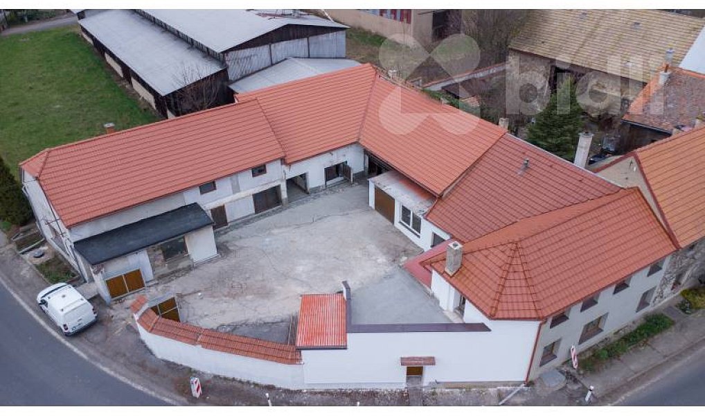 Prodej domu 145 m² s pozemkem 150 m², Evaň – náhled fotky 20