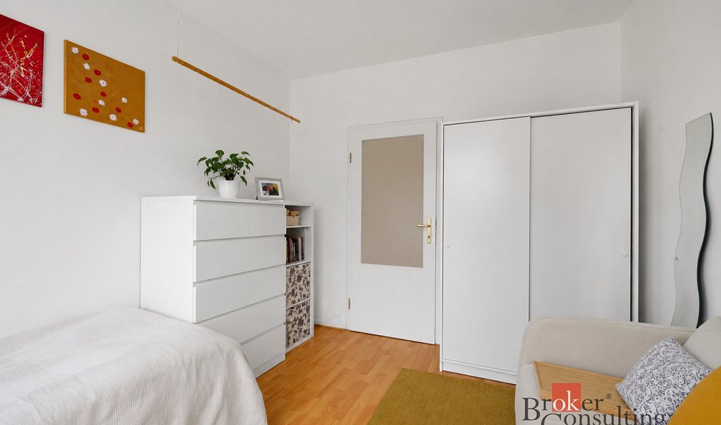 Prodej bytu 3+1 73 m², Praha – náhled fotky 8