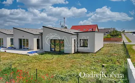 Prodej domu 95 m² s pozemkem 371 m², Polní, Buštěhrad, okres Kladno