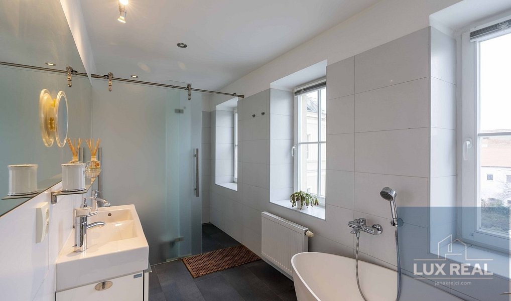 Prodej bytu atypického 164 m², Mikulov – náhled fotky 22