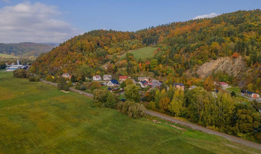 Prodej stavebního pozemku 1 644 m², Bohutín – náhled fotky 9