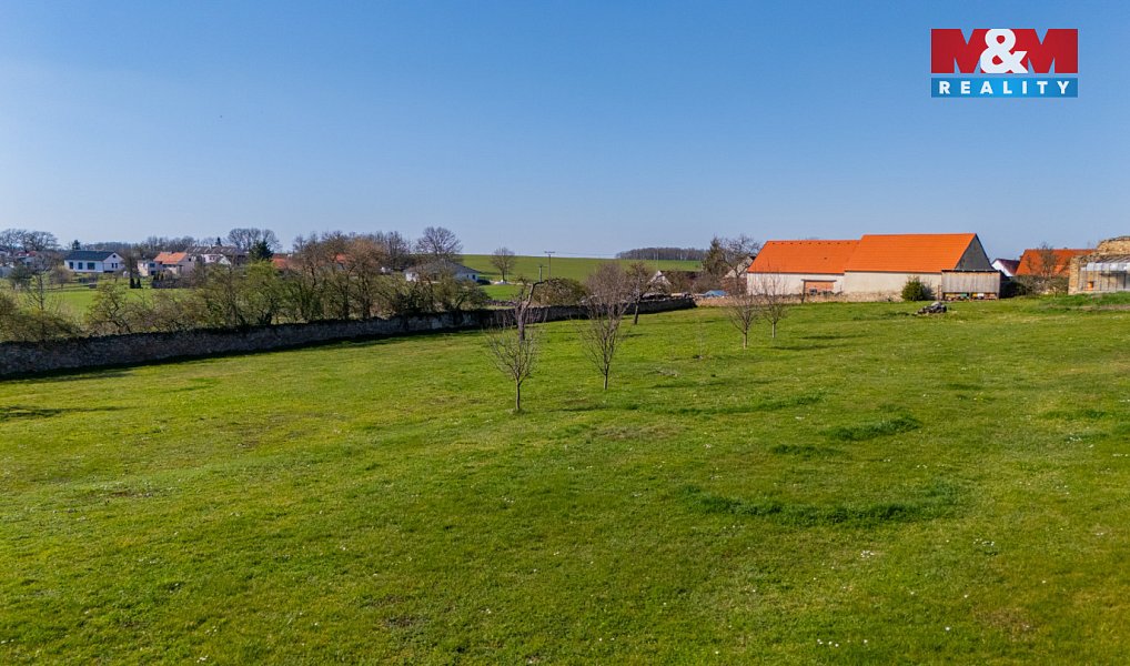 Prodej domu 195 m² s pozemkem 7 046 m², Dříteň – náhled fotky 16