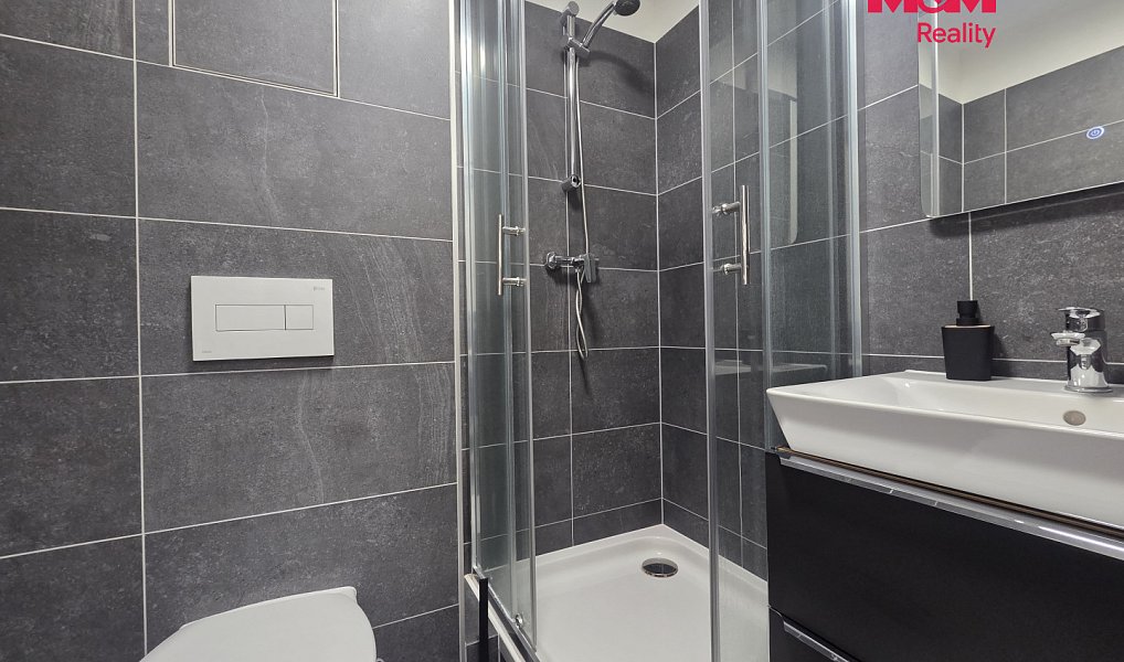 Prodej bytu 1+kk 19 m², Praha – náhled fotky 3