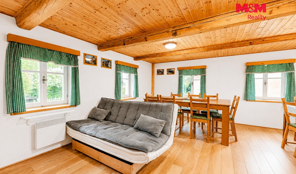 Prodej ubytovacího objektu 116 m², Sněžné – náhled fotky 3