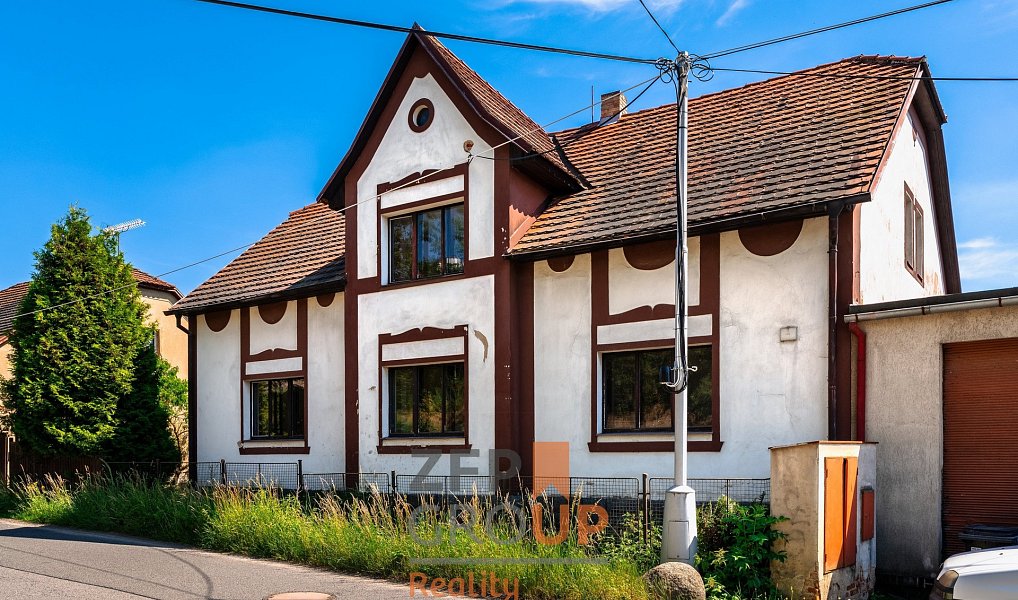 Prodej domu 300 m² s pozemkem 1 027 m², Nový Knín – náhled fotky 2