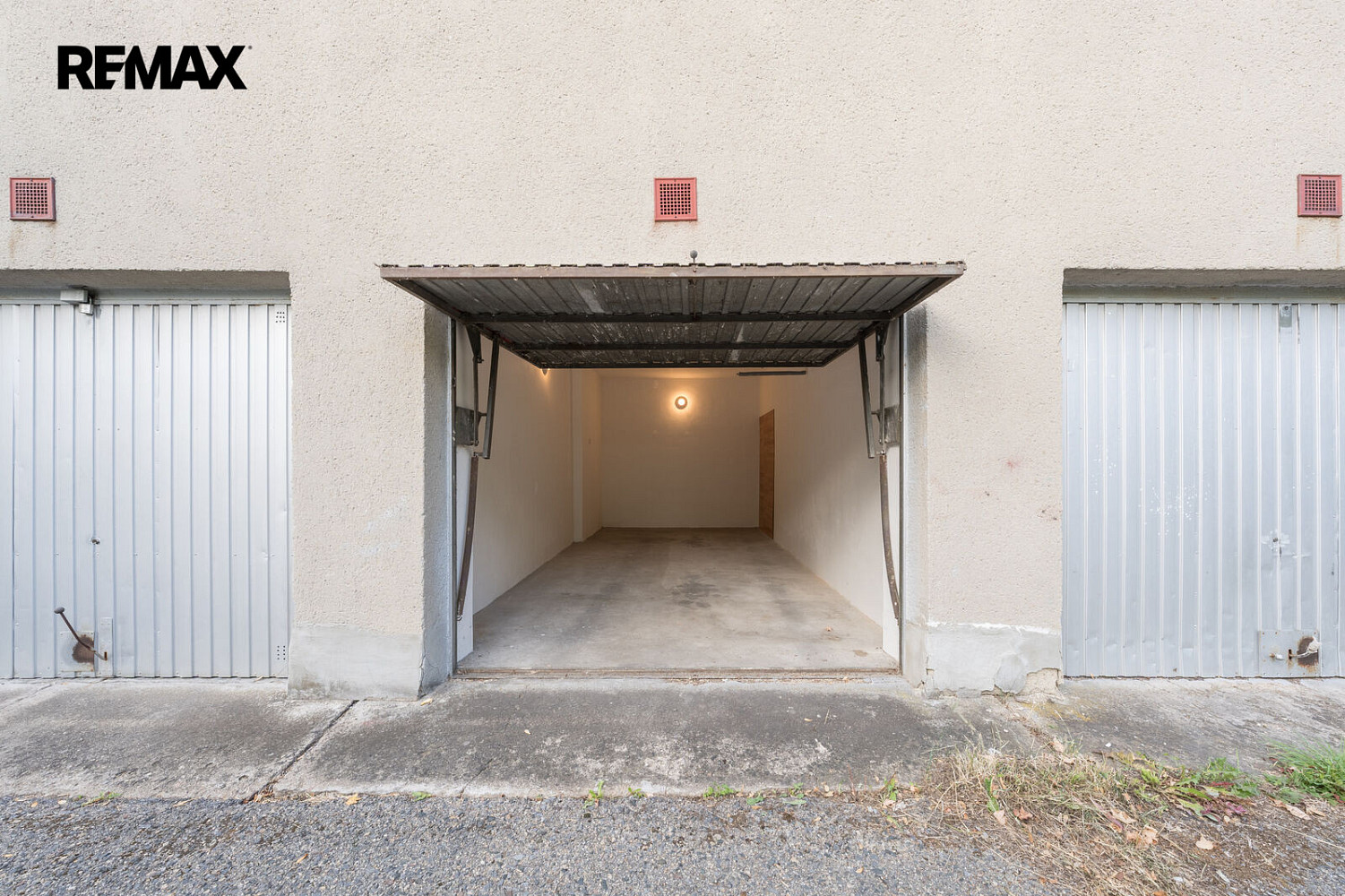 Prodej cihlové garáže Brno Řečkovice – fotografie 4