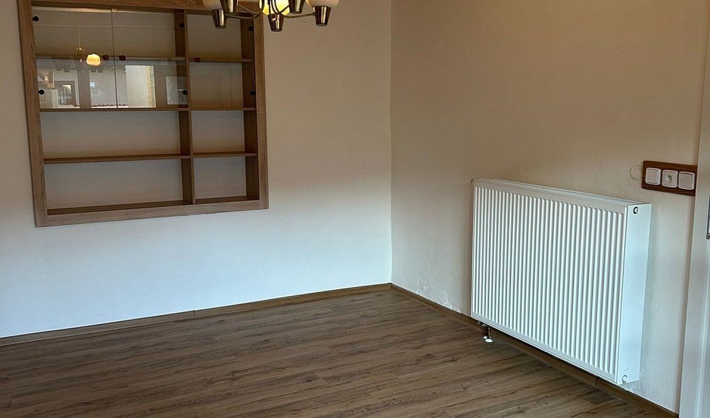 Prodej domu 165 m² s pozemkem 196 m², Jemnice – náhled fotky 4