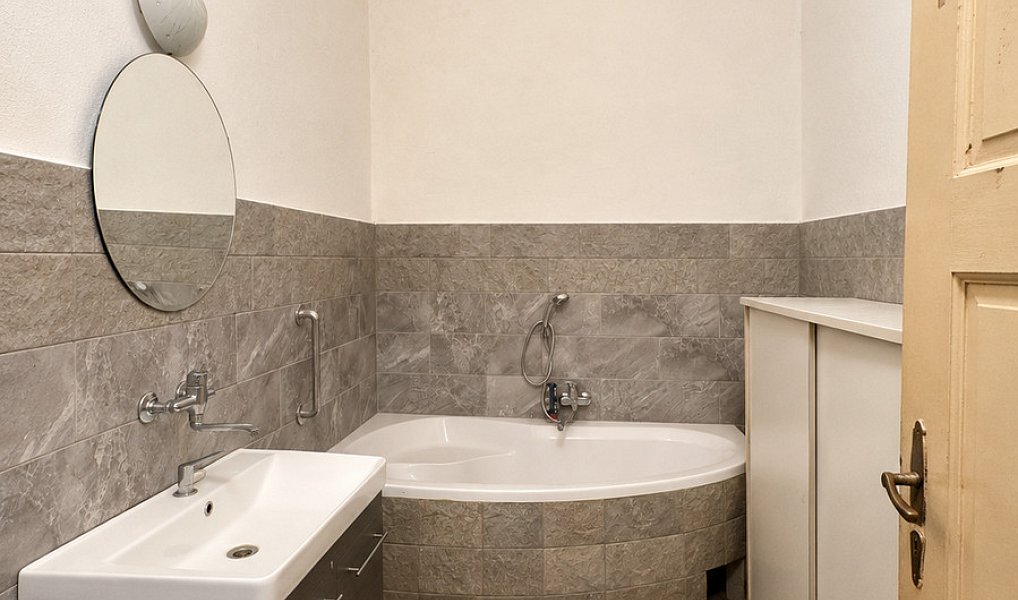 Prodej bytu 3+1 85 m², Cheb – náhled fotky 8