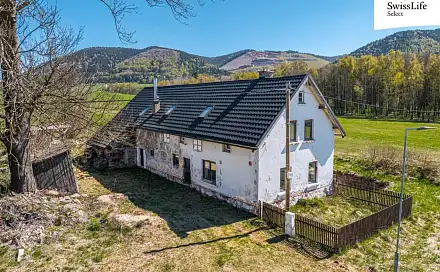 Prodej domu 254 m² s pozemkem 2 018 m², Bernartice, okres Trutnov