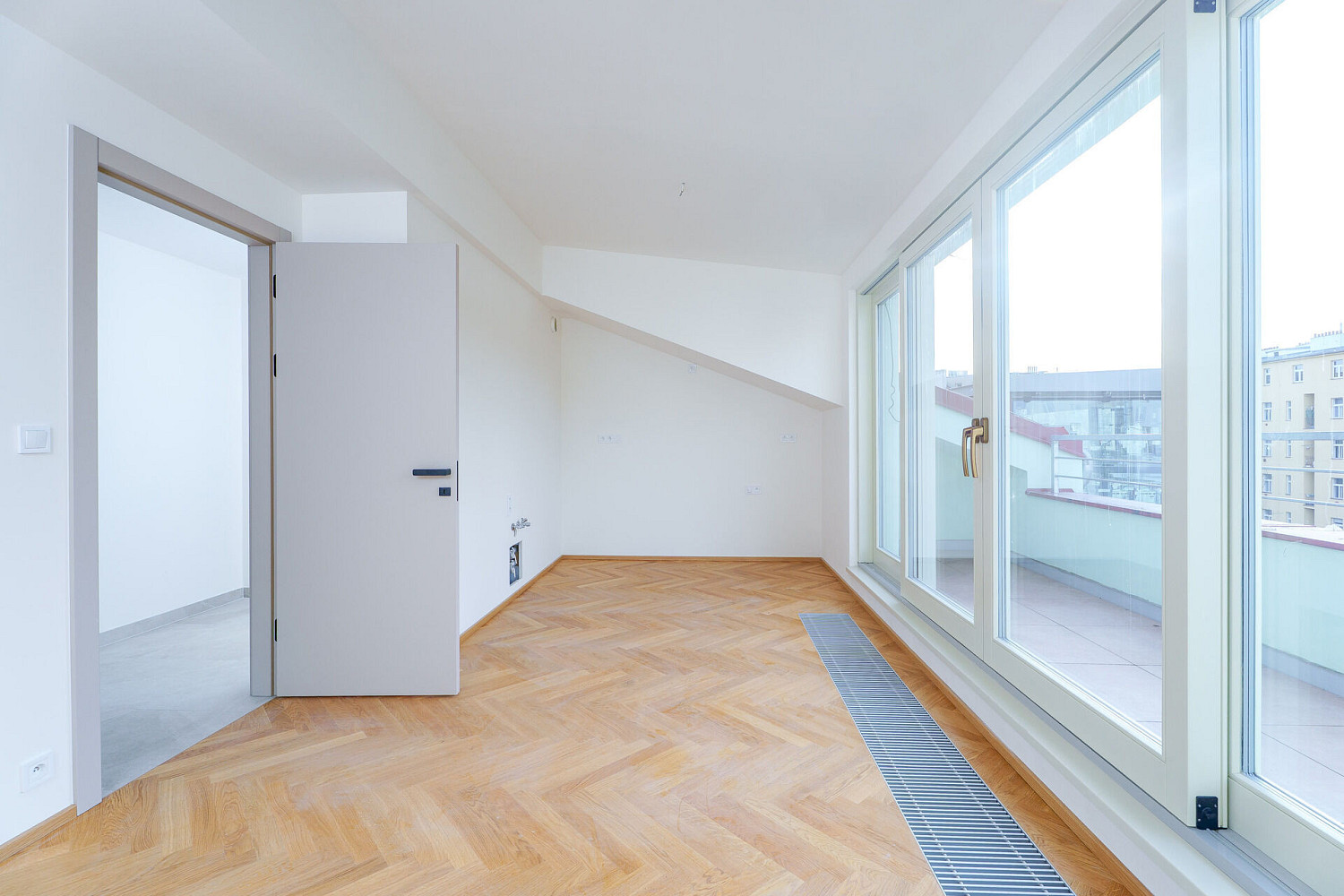 Prodej bytu 3+kk 81 m² – fotografie 2