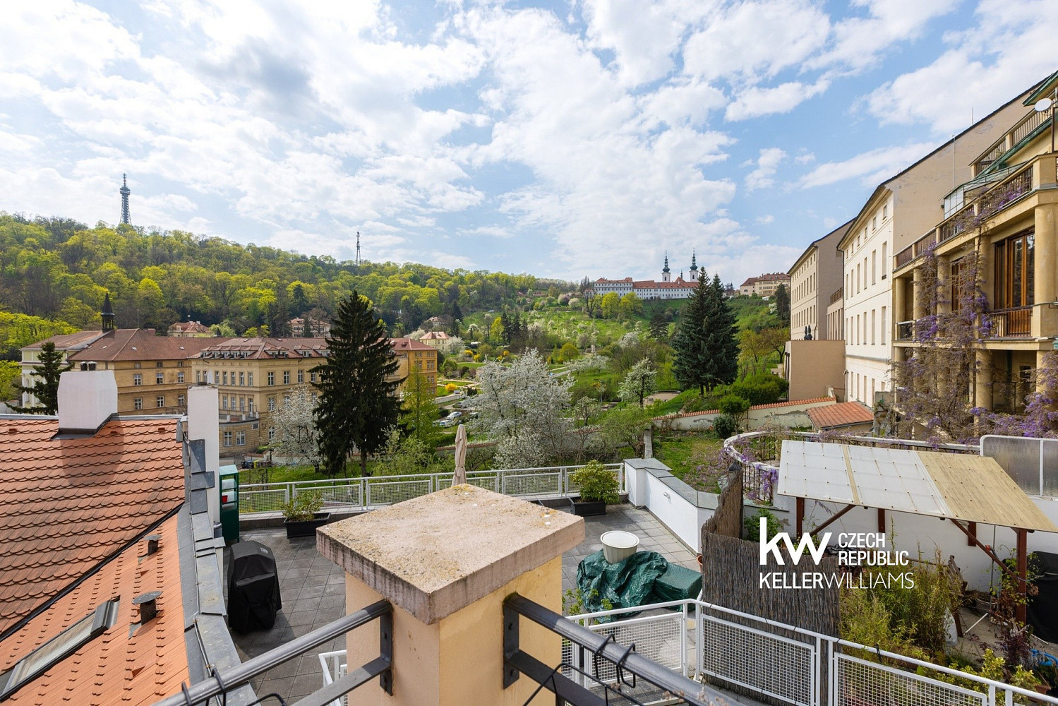 Prodej obchodních prostor 204 m²