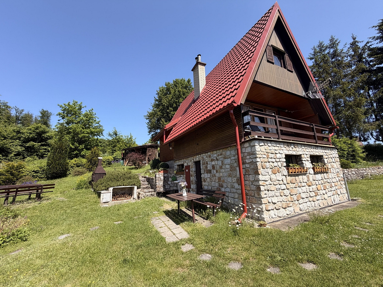 Prodej chaty/chalupy 95 m² s pozemkem 729 m²