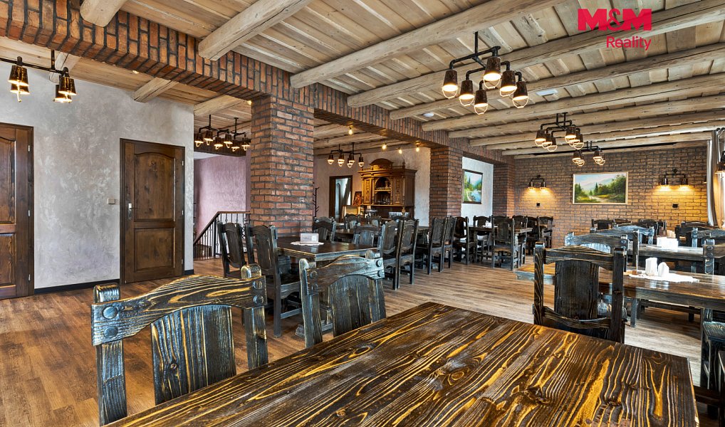 Prodej restaurace 889 m², Jablonec nad Nisou – náhled fotky 3