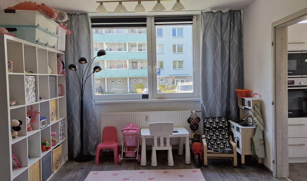 Prodej bytu 3+1 74 m², Adamov – náhled fotky 4