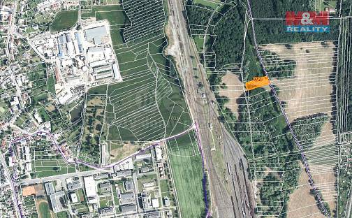 Prodej louky 2 562 m², Olomouc - Černovír