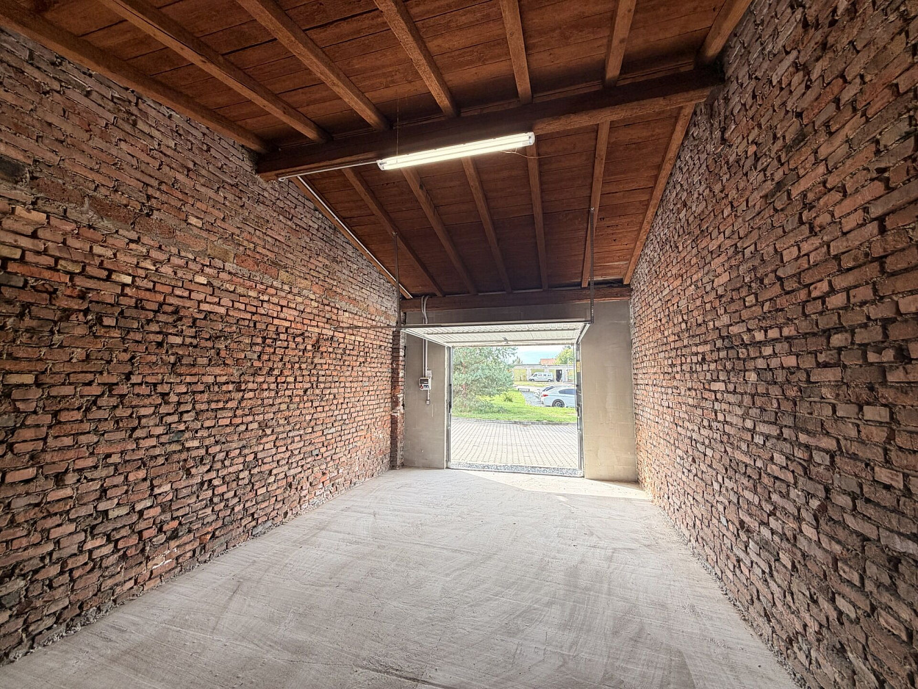 Pronájem skladovacích prostor 36 m² – fotografie 2